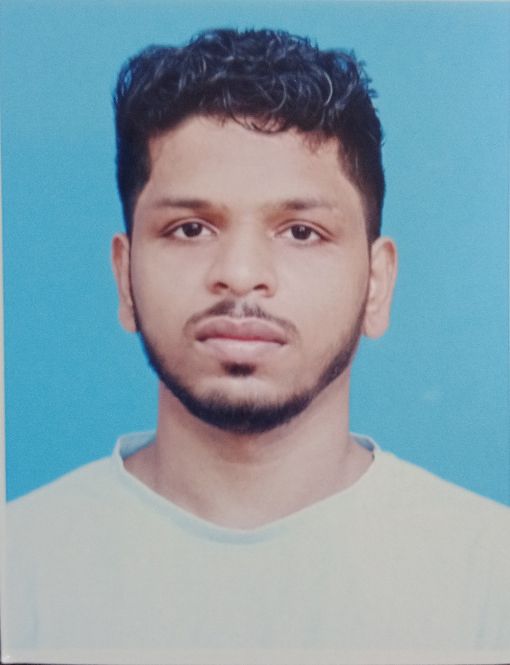 Mr.Viresh Damodar Cuncolikar